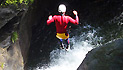 Canyoning in Auerklamm in de Alpen van tirol oetztal 1