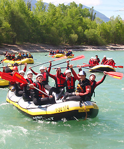 klassenfahrt tirol oesterreich rafting